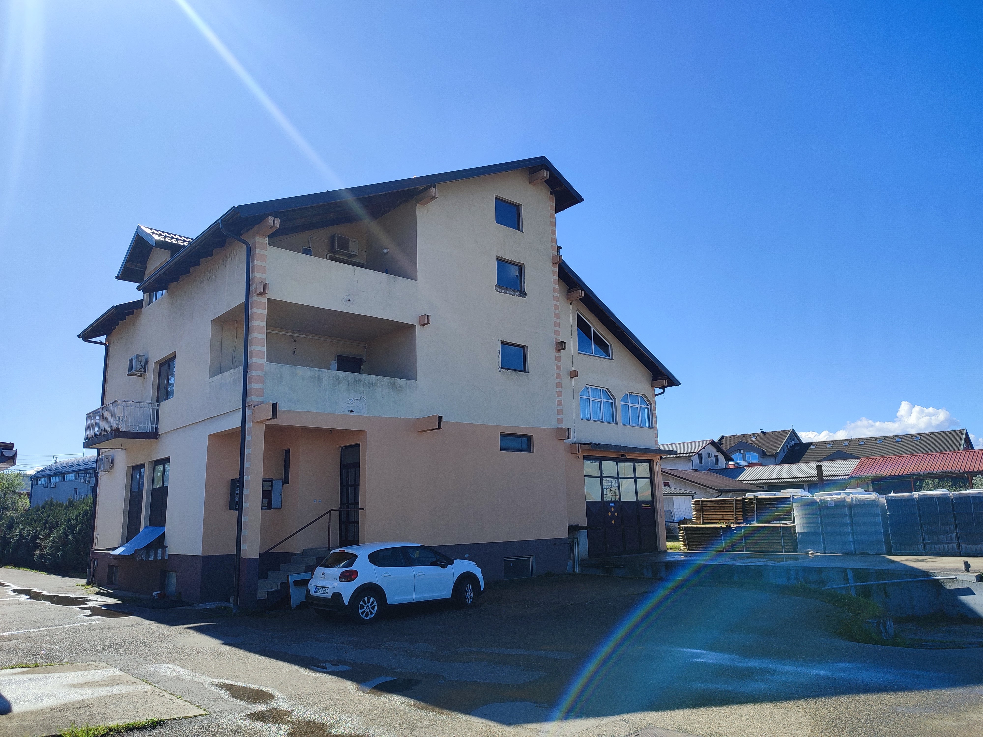 Stambeno poslovni kompleks 1290 m2 – Trn Banja Luka