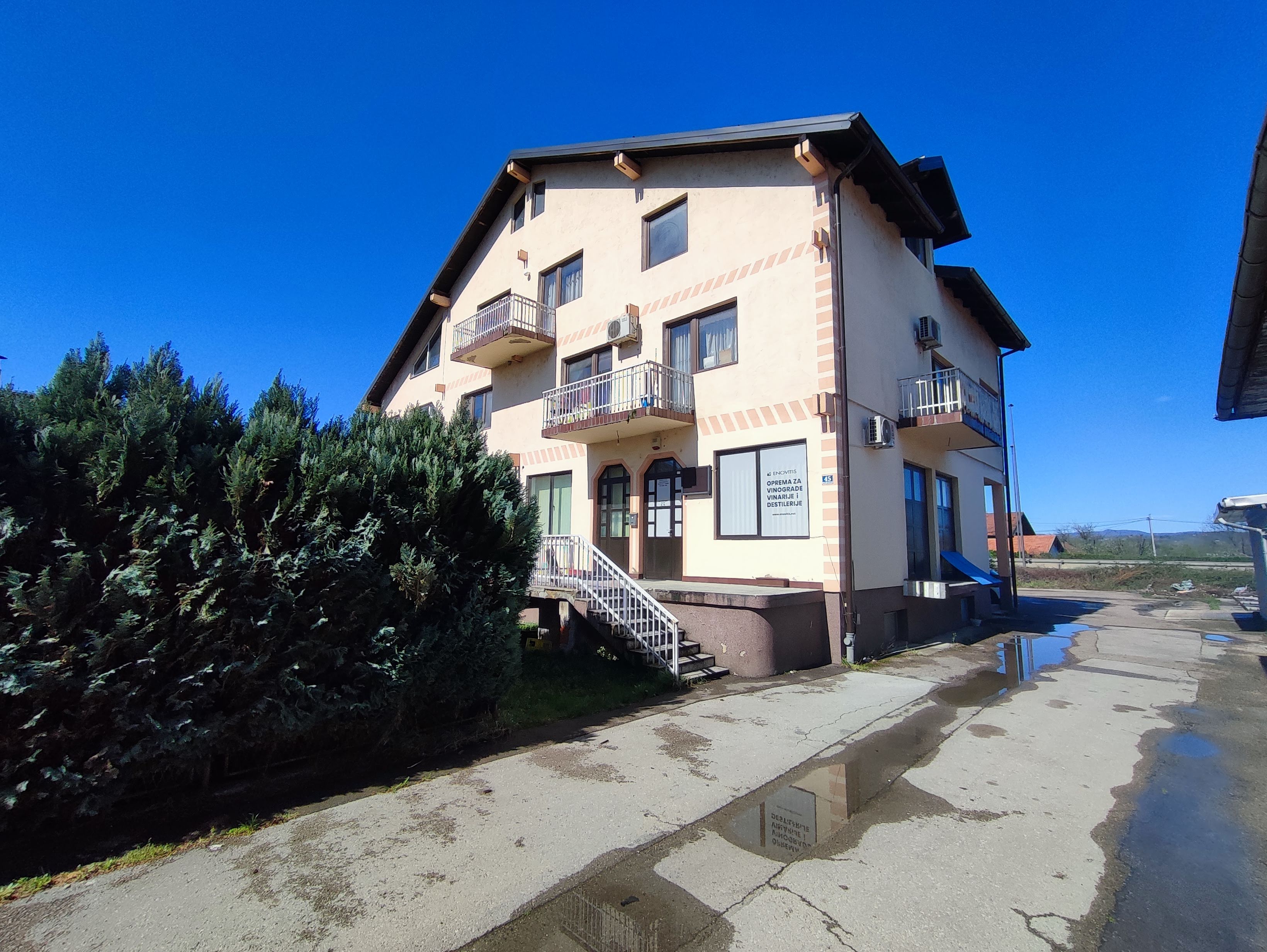 Stambeno poslovni kompleks 1290 m2 – Trn Banja Luka