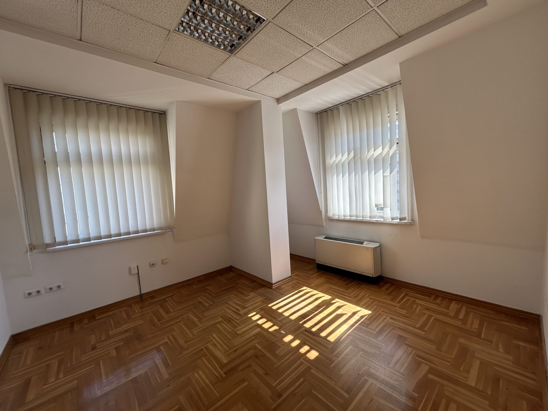 Poslovni prostor Banja Luka 227m2 – 454 m2