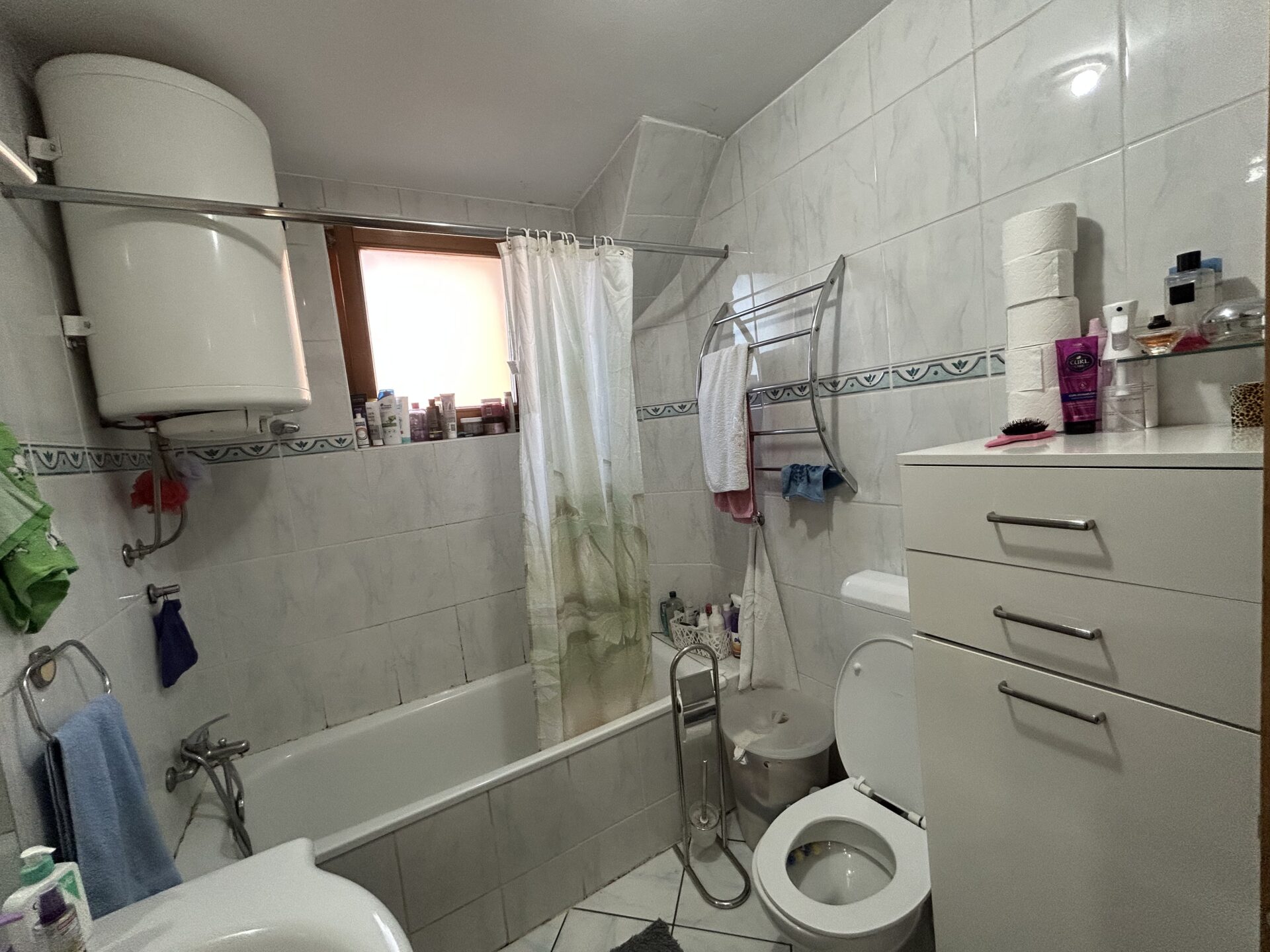 Trosoban stan Dujke Komljenovića